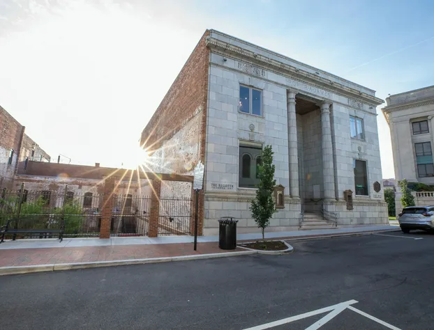 The Bee Hotel Danville hotel detail image 1