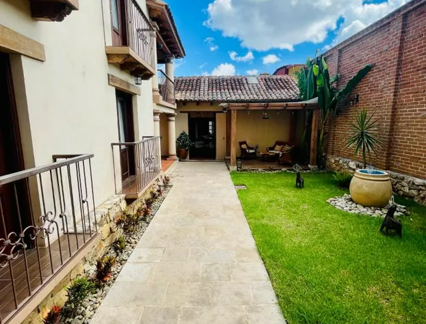 La Estancia hotel detail image 3