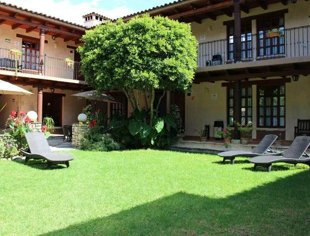 La Estancia hotel detail image 2