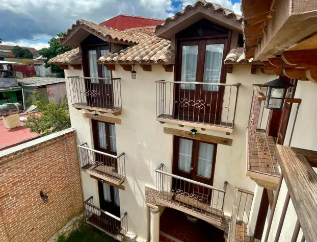 La Estancia hotel detail image 4