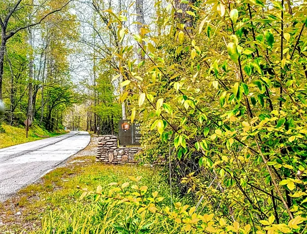 Deep Creek Lodge hotel detail image 3