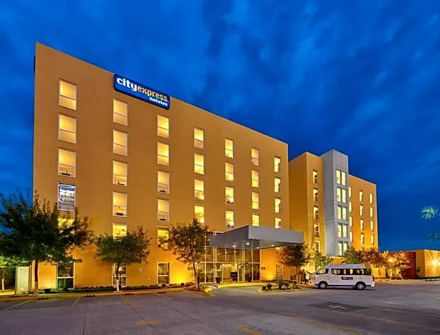 City Express by Marriott Tepotzotlan hotel detail image 1