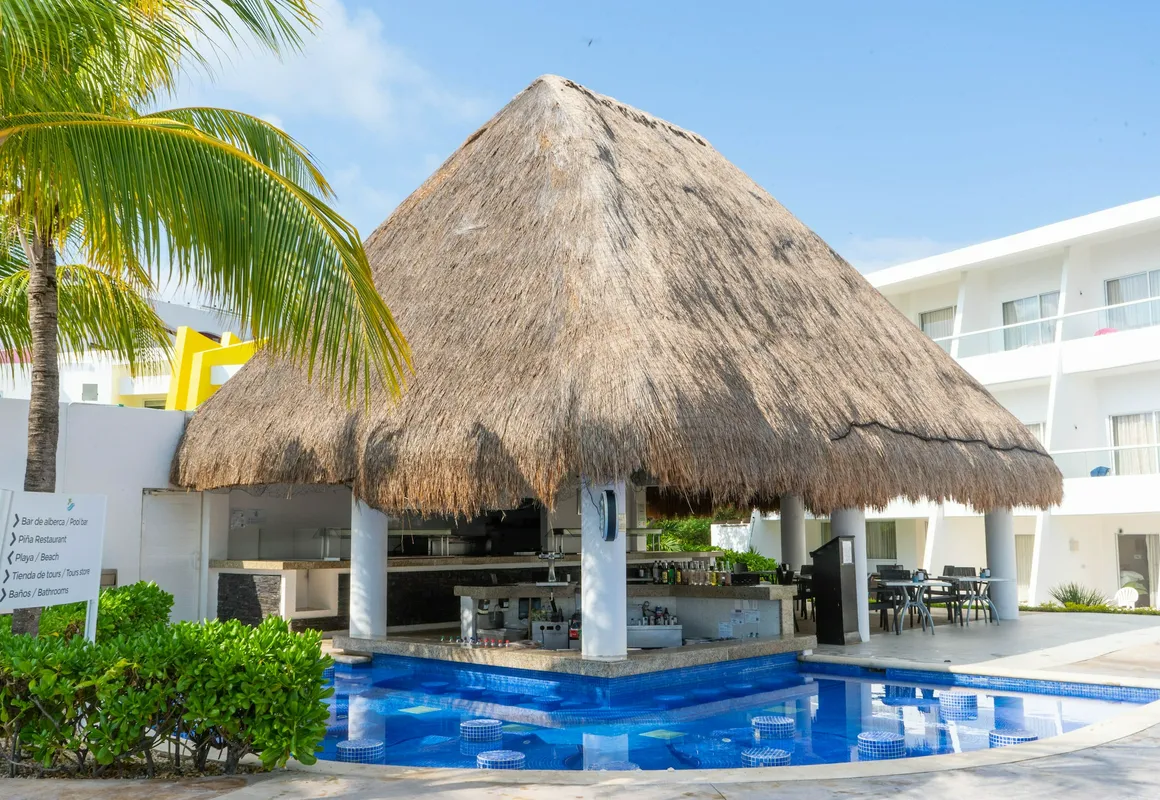 Cancun Bay All Inclusive Hotel hotel hero