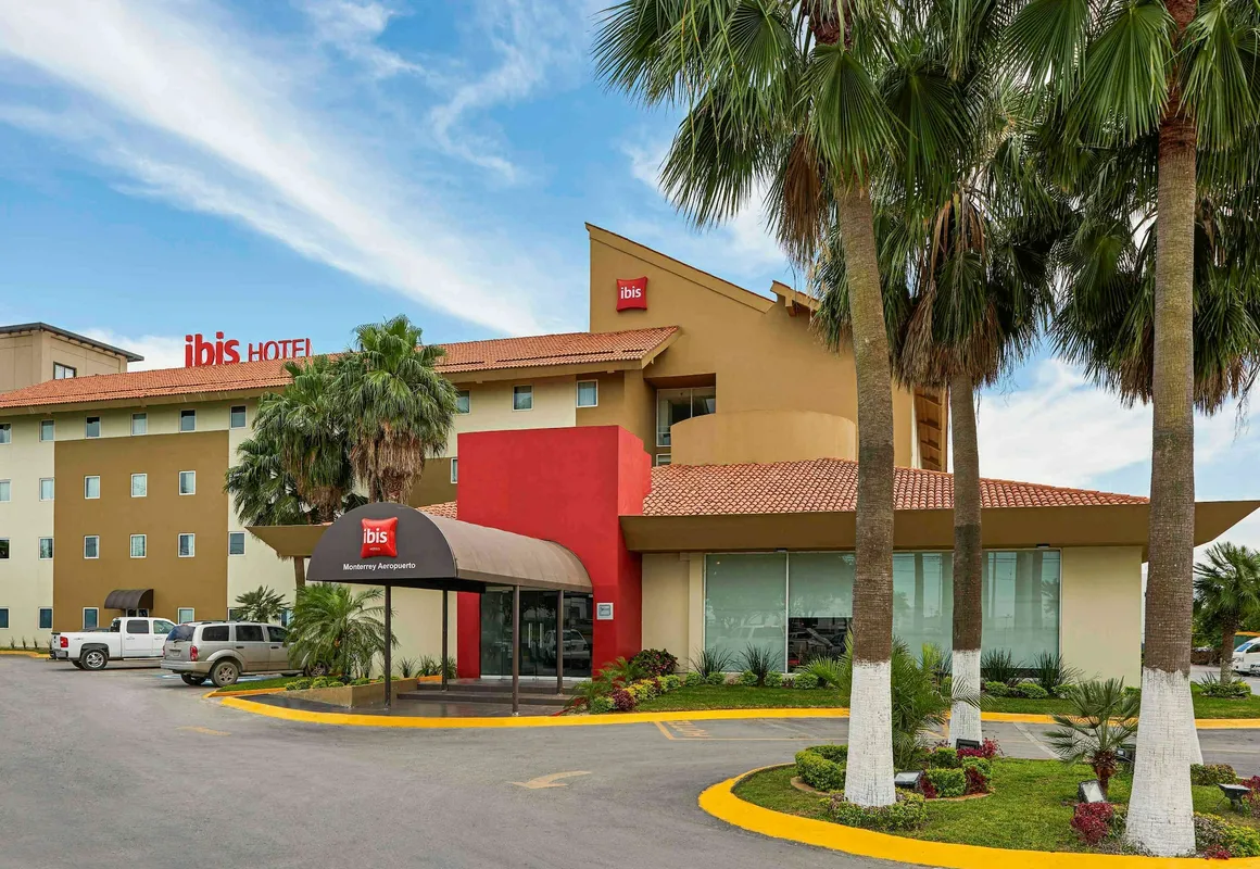 ibis Monterrey Aeropuerto hotel hero