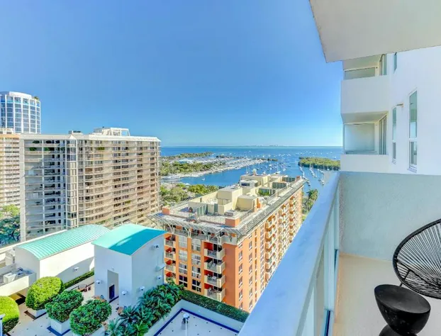 iCoconutGrove Vacation Rentals hotel detail image 2