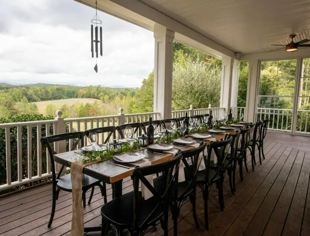Dahlonega Resort and Vineyard hotel detail image 1