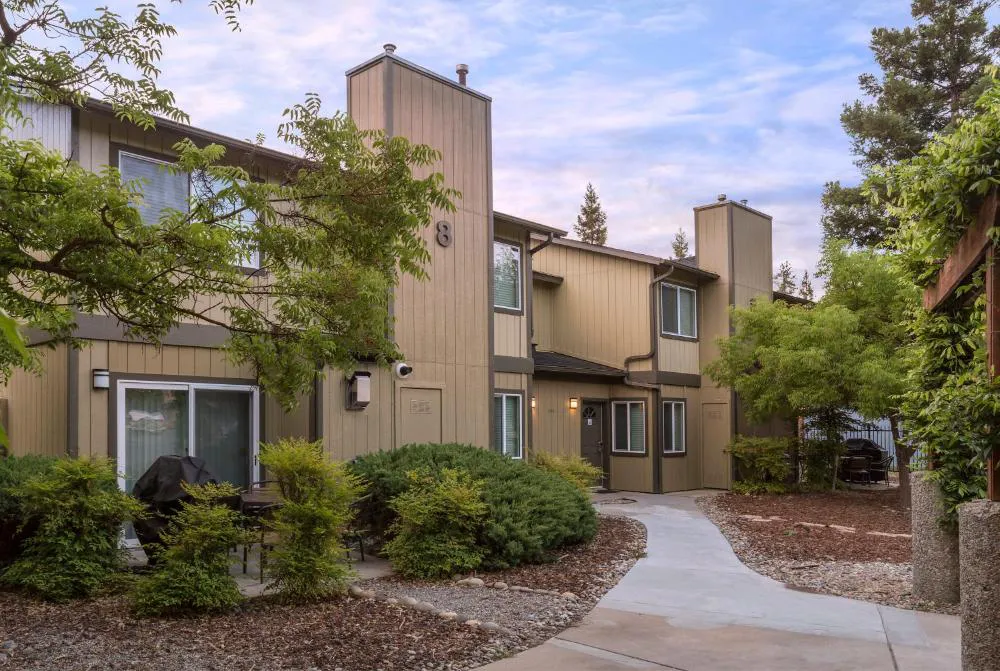 WorldMark Bass Lake hotel hero