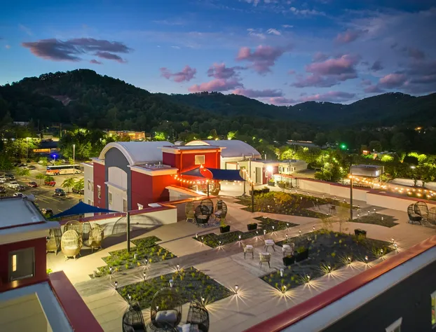 Candlewood Suites Asheville Downtown by IHG hotel detail image 1