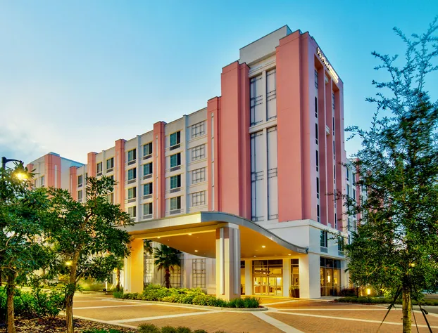 Fairfield by Marriott Inn & Suites Orlando at FLAMINGO CROSSINGS(r) Town Center hotel detail image 2