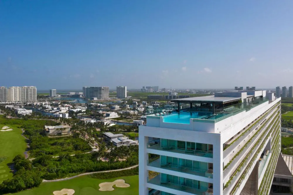 Dreams Vista Cancun Golf & Spa Resort - All Inclusive hotel hero