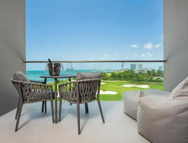 Dreams Vista Cancun Golf & Spa Resort - All Inclusive hotel detail image 3