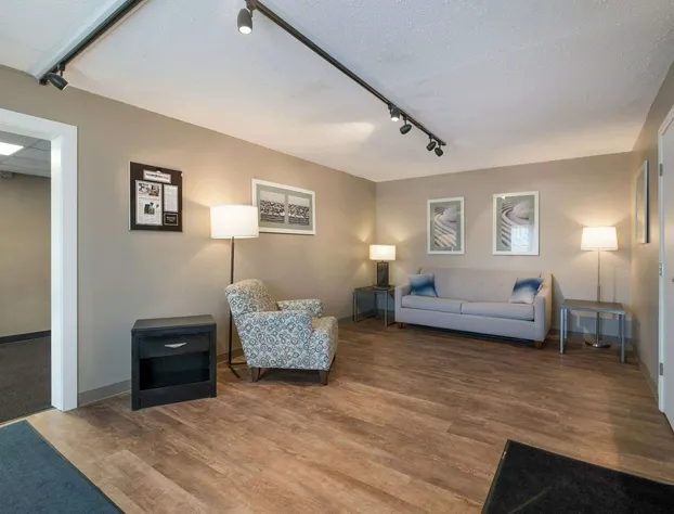 Econo Lodge hotel detail image 4