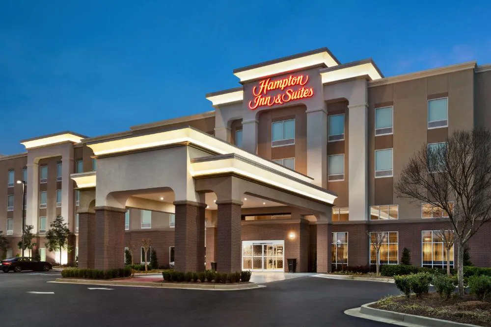 Hampton Inn & Suites Atlanta Airport West/Camp Creek Pkwy hotel hero