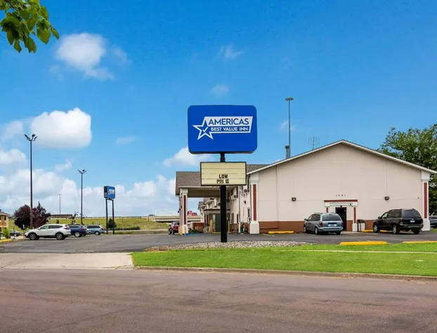 Americas Best Value Inn Fargo hotel detail image 1