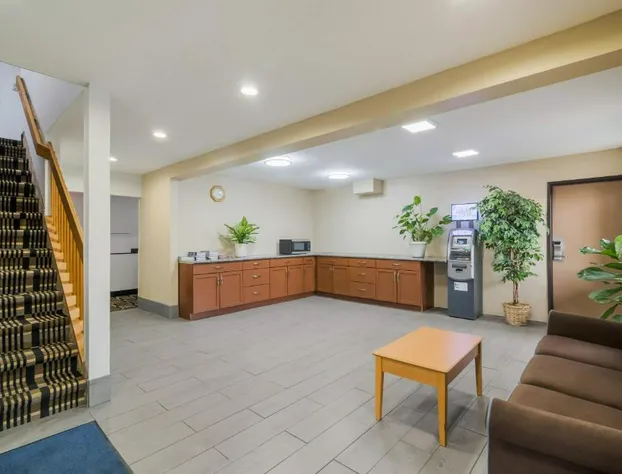 Americas Best Value Inn Fargo hotel detail image 3