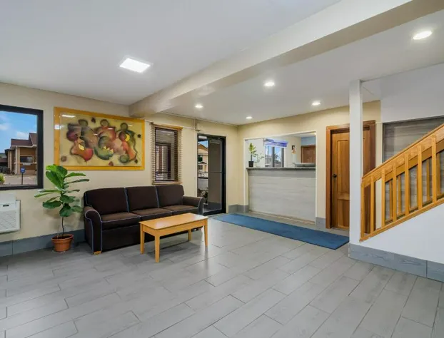 Americas Best Value Inn Fargo hotel detail image 4