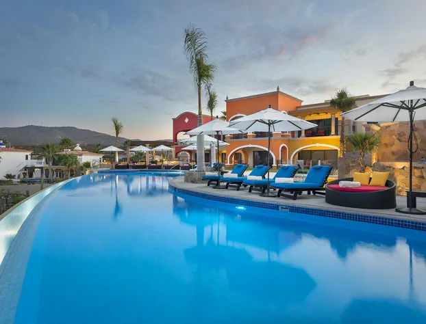 Hacienda Encantada Resort & Residences hotel detail image 2