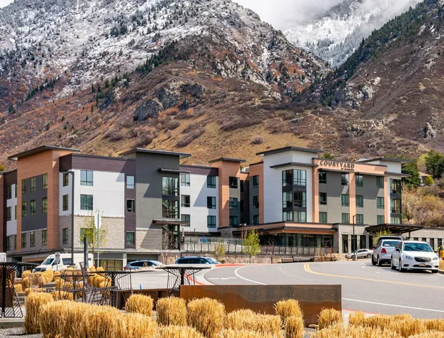 Courtyard by Marriott Salt Lake City Cottonwood hotel detail image 4
