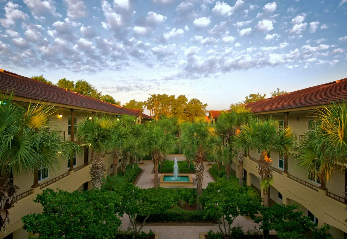 Blue Tree Resort at Lake Buena Vista hotel hero