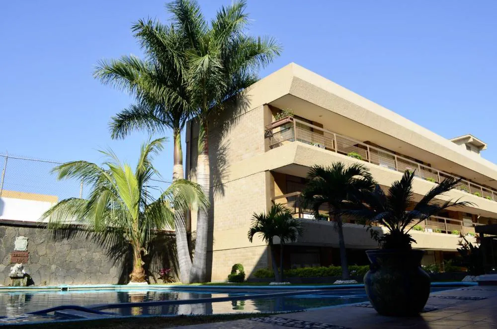 Best Western Plus Plaza Florida & Tower hotel hero