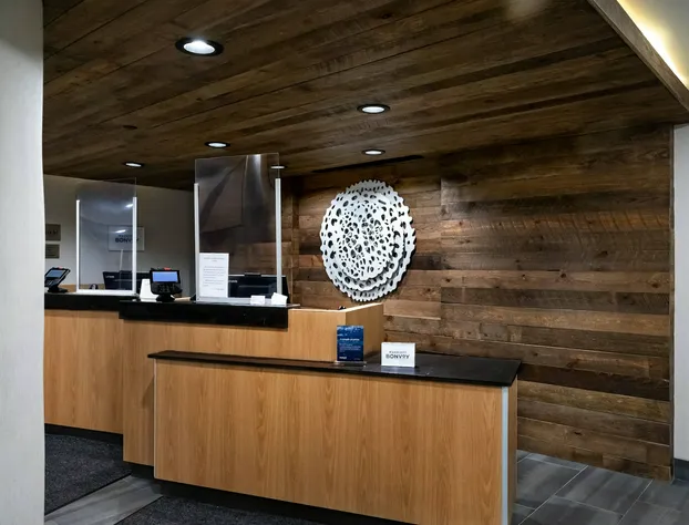 Fairfield Inn & Suites by Marriott Louisville Airport hotel detail image 2