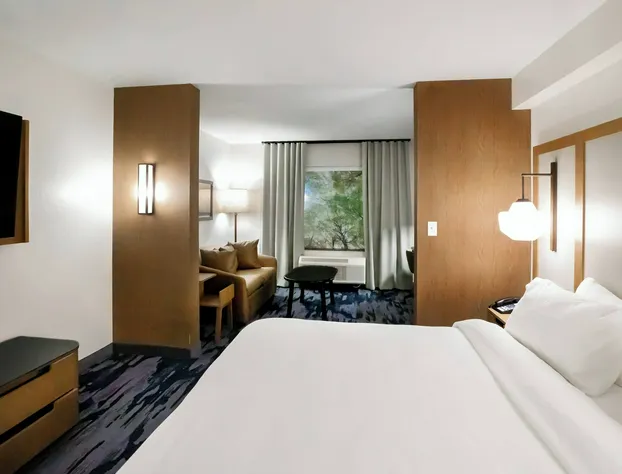 Fairfield by Marriott Inn & Suites Louisville Airport hotel detail image 4