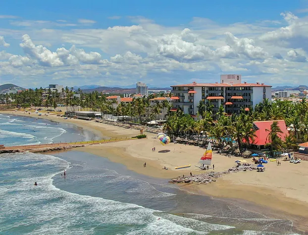 Luna Palace Hotel and Suites hotel detail image 3