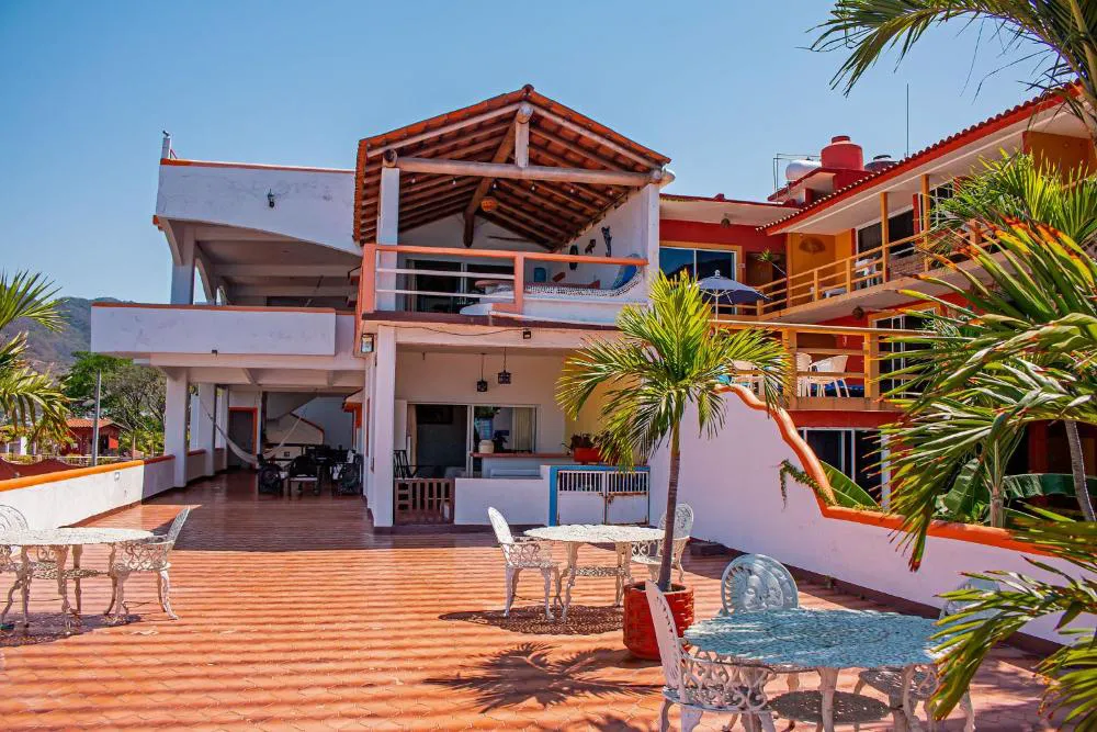 Casa Sun and Moon hotel hero