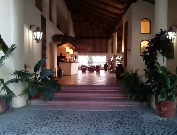 Catalina Beach Resort hotel detail image 1