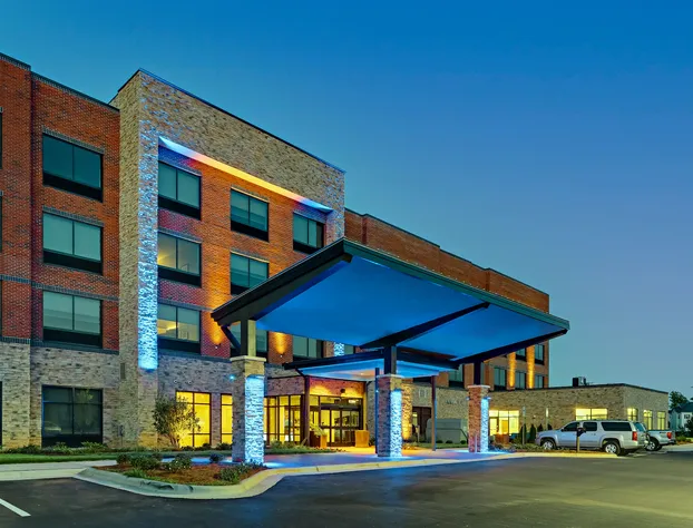 Holiday Inn Express & Suites Winston Salem Sw Clemmons by IHG hotel detail image 1