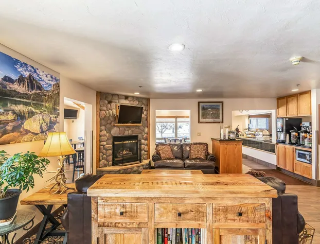 Comfort Inn hotel detail image 4