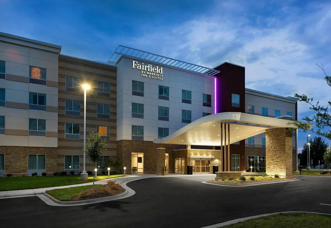 Fairfield Inn & Suites by Marriott Statesville hotel hero