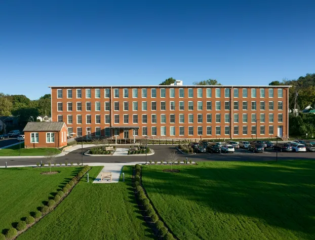 Fairfield Inn & Suites Madison Historic Eagle Cotton Mill hotel detail image 3