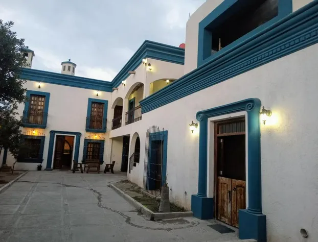 ANTIQUE Garcia hotel detail image 2