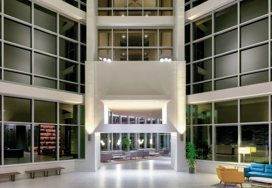 Crowne Plaza Suites Arlington - Ballpark - Stadium hotel hero