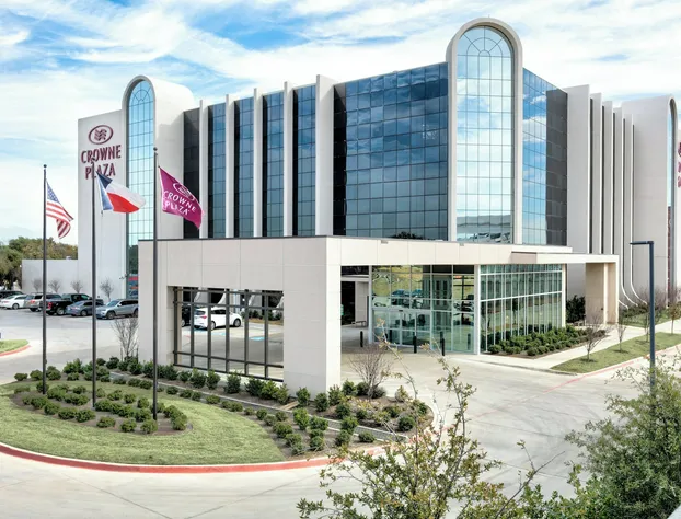 Crowne Plaza Suites Arlington - Ballpark - Stadium hotel detail image 3