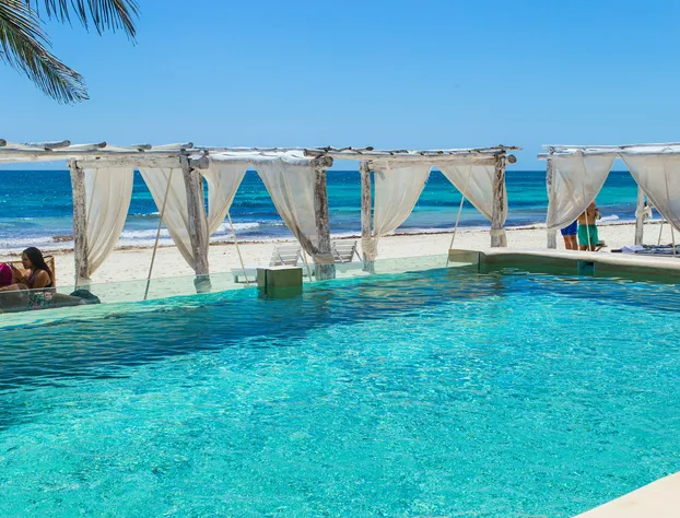 Roc Luxe Tulum hotel detail image 3