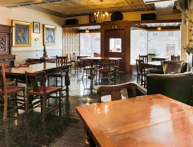 James Buchanan Hotel, Trademark Collection By Wyndham hotel detail image 4