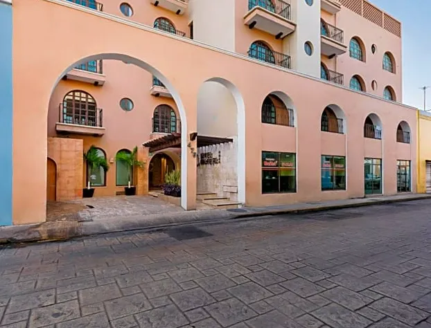 Hotel Colonial hotel detail image 1