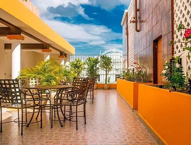 Hotel Colonial hotel detail image 4