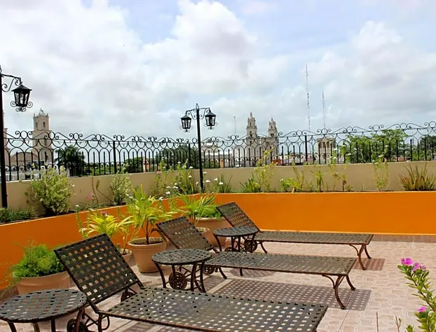 Hotel Colonial hotel detail image 1