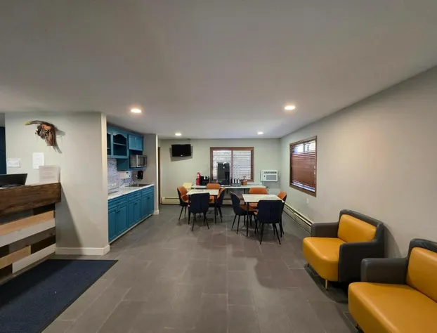 Super 8 by Wyndham Hayward WI hotel detail image 3