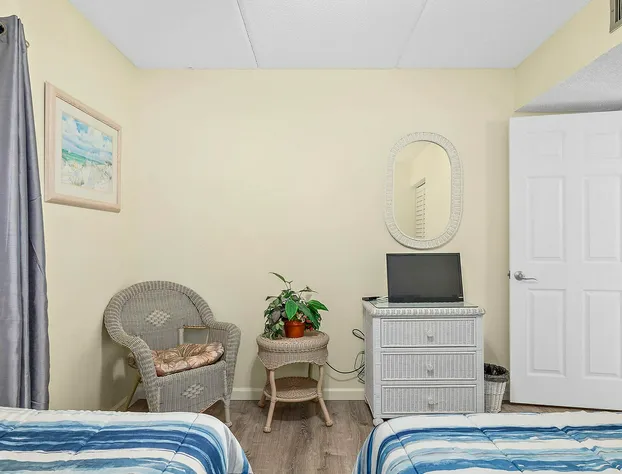 Unit 2105 - Ocean & Racquet Resort hotel detail image 2