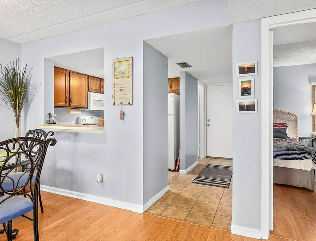 Unit 8216 - Ocean & Racquet Resort hotel detail image 1