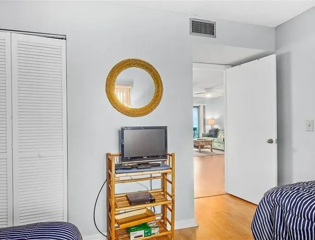 Unit 8216 - Ocean & Racquet Resort hotel detail image 4