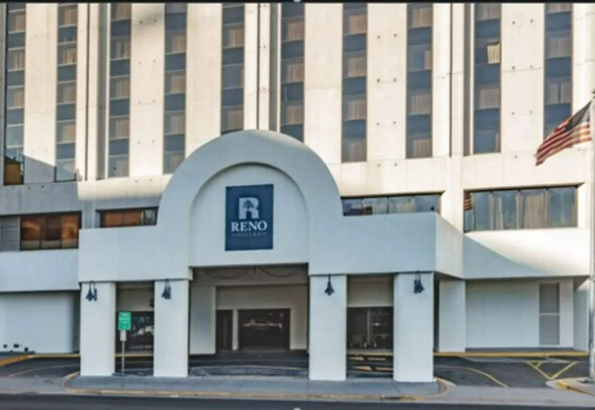 Reno Suites hotel hero