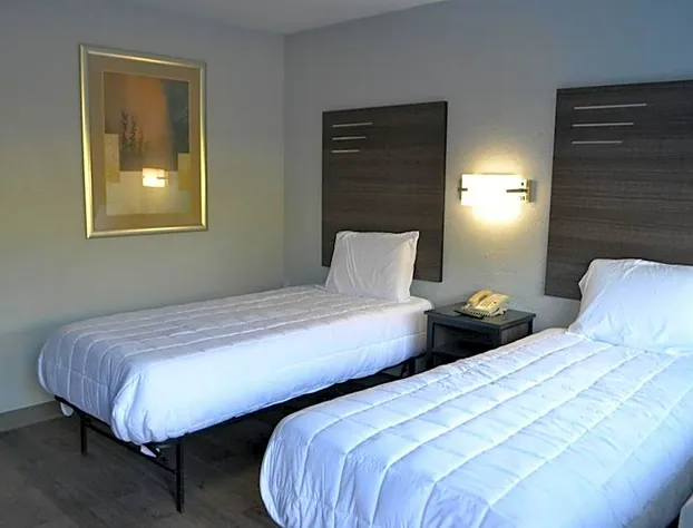 Knights Inn Jacksonville at Harts Rd hotel detail image 4