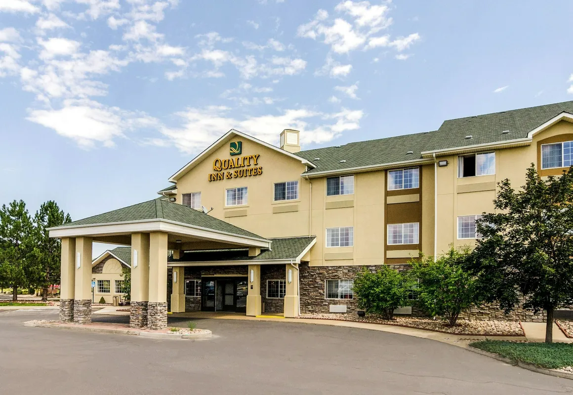 Quality Inn & Suites Westminster - Broomfield hotel hero