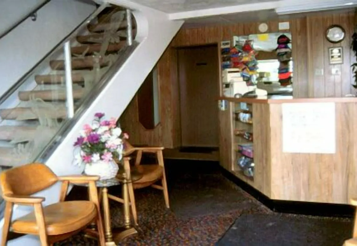 O'Haire Manor Motel and Apartments hotel hero