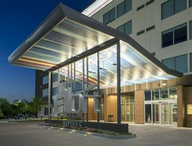Aloft Dallas DFW Airport Grapevine hotel detail image 2